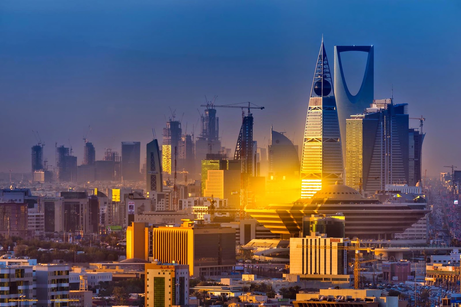ابدأ مستقبلك المهني بدبلوم من مركز المبدعون